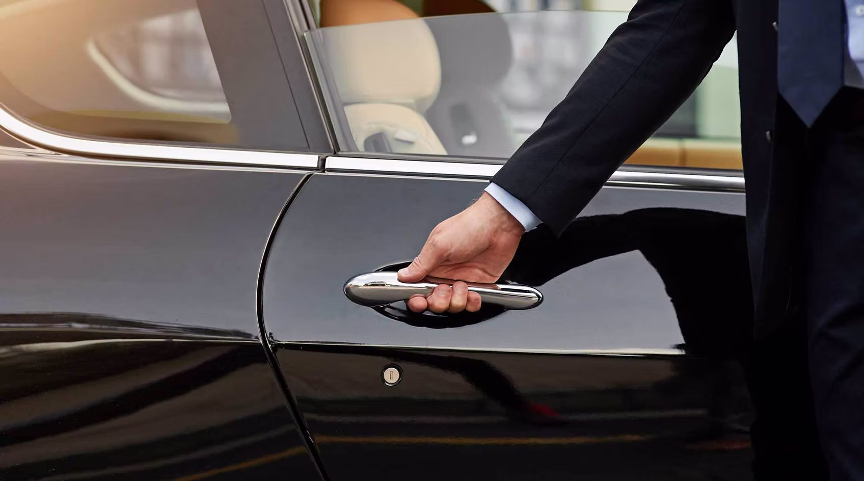 All Irish Roads Limo - Visiting Tralee: Private Chauffeur Travel and Things to See in North Kerry